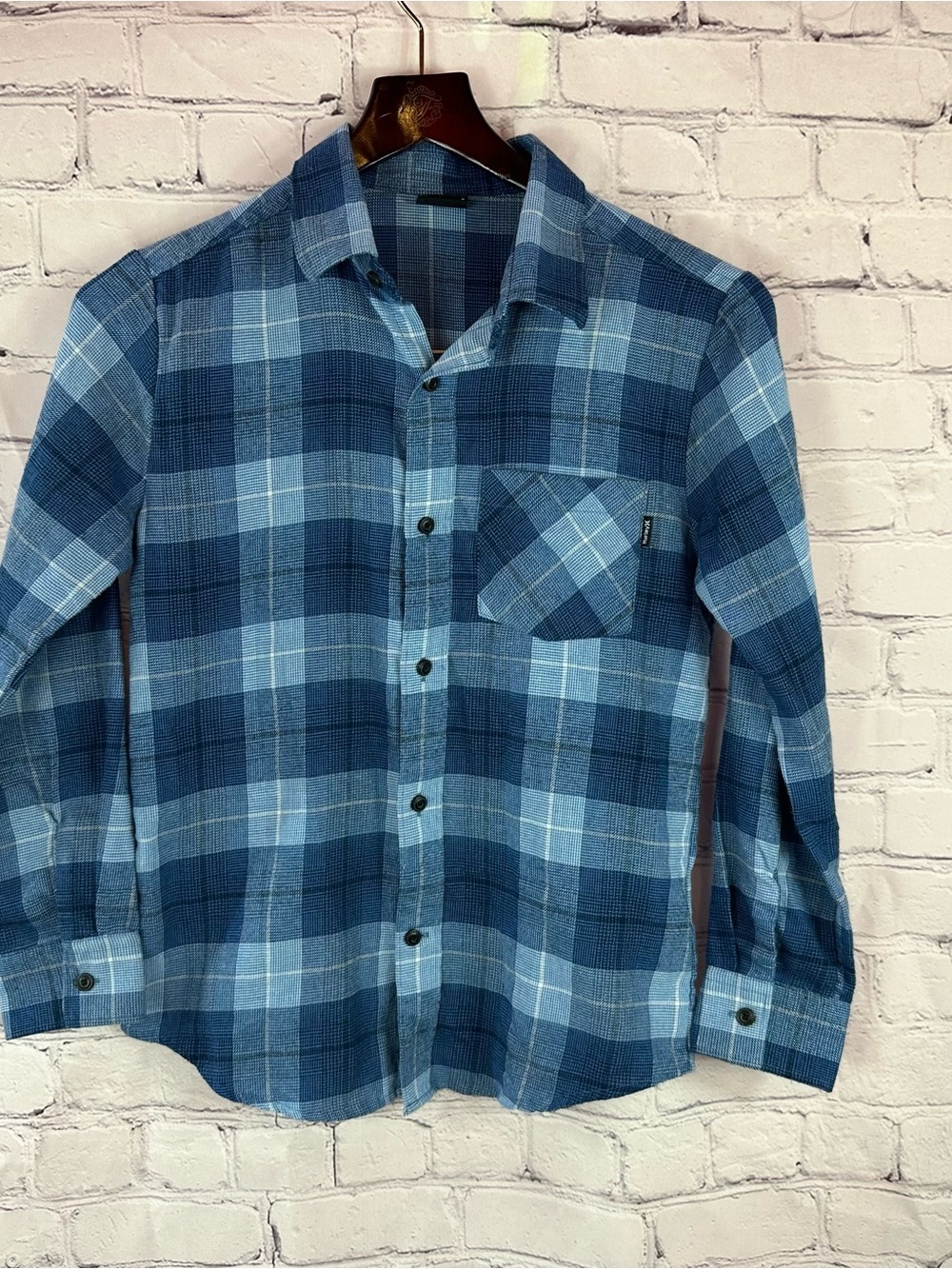 Hurley Blue Plaid Button up long sleeve Shirt boys M skater streetwear layering